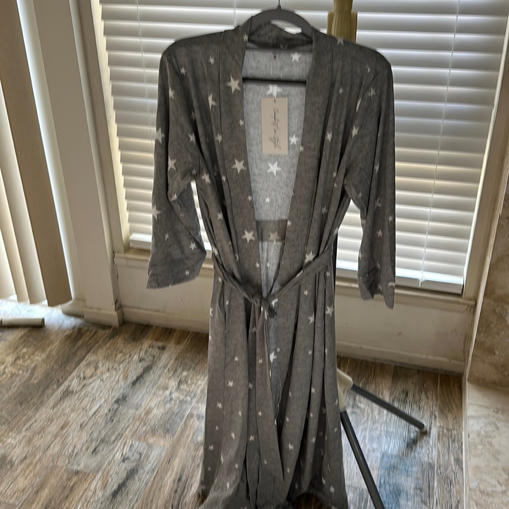 Lightweight Robe